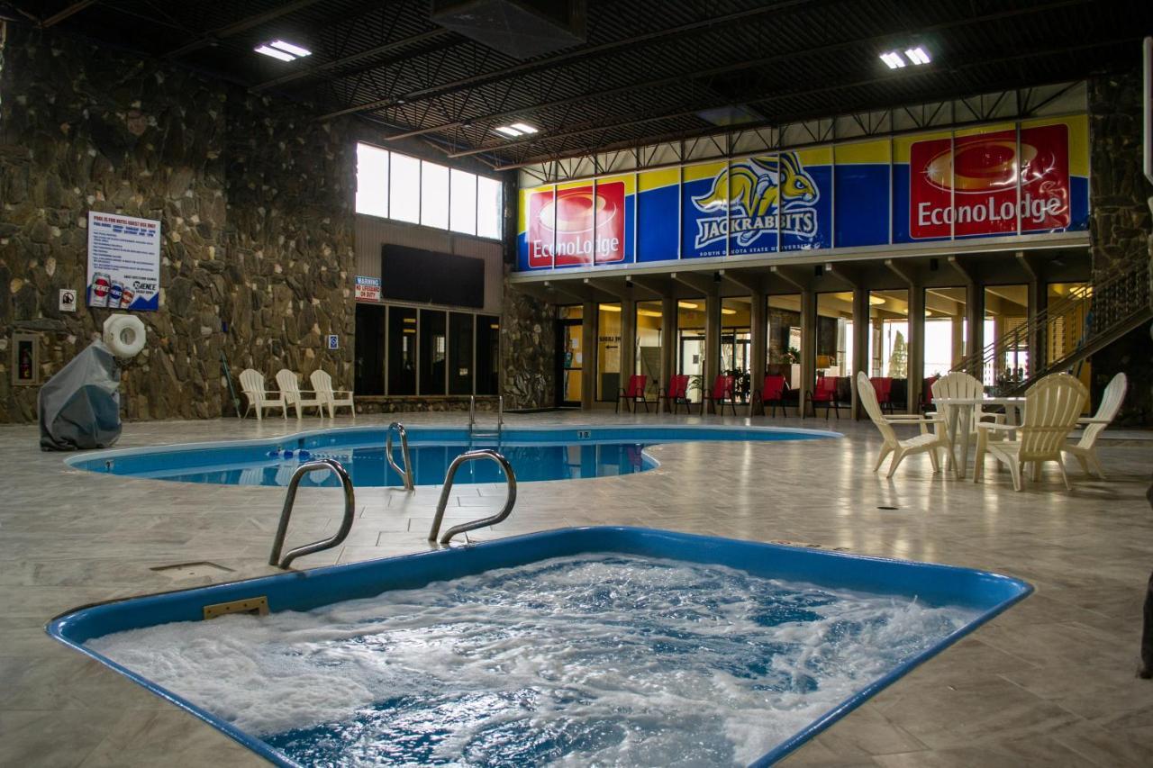 Econo Lodge Inn & Suites Brookings Εξωτερικό φωτογραφία