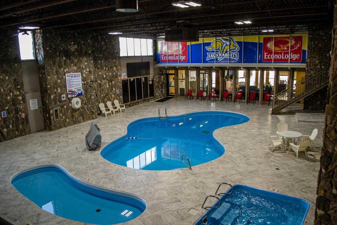 Econo Lodge Inn & Suites Brookings Εξωτερικό φωτογραφία
