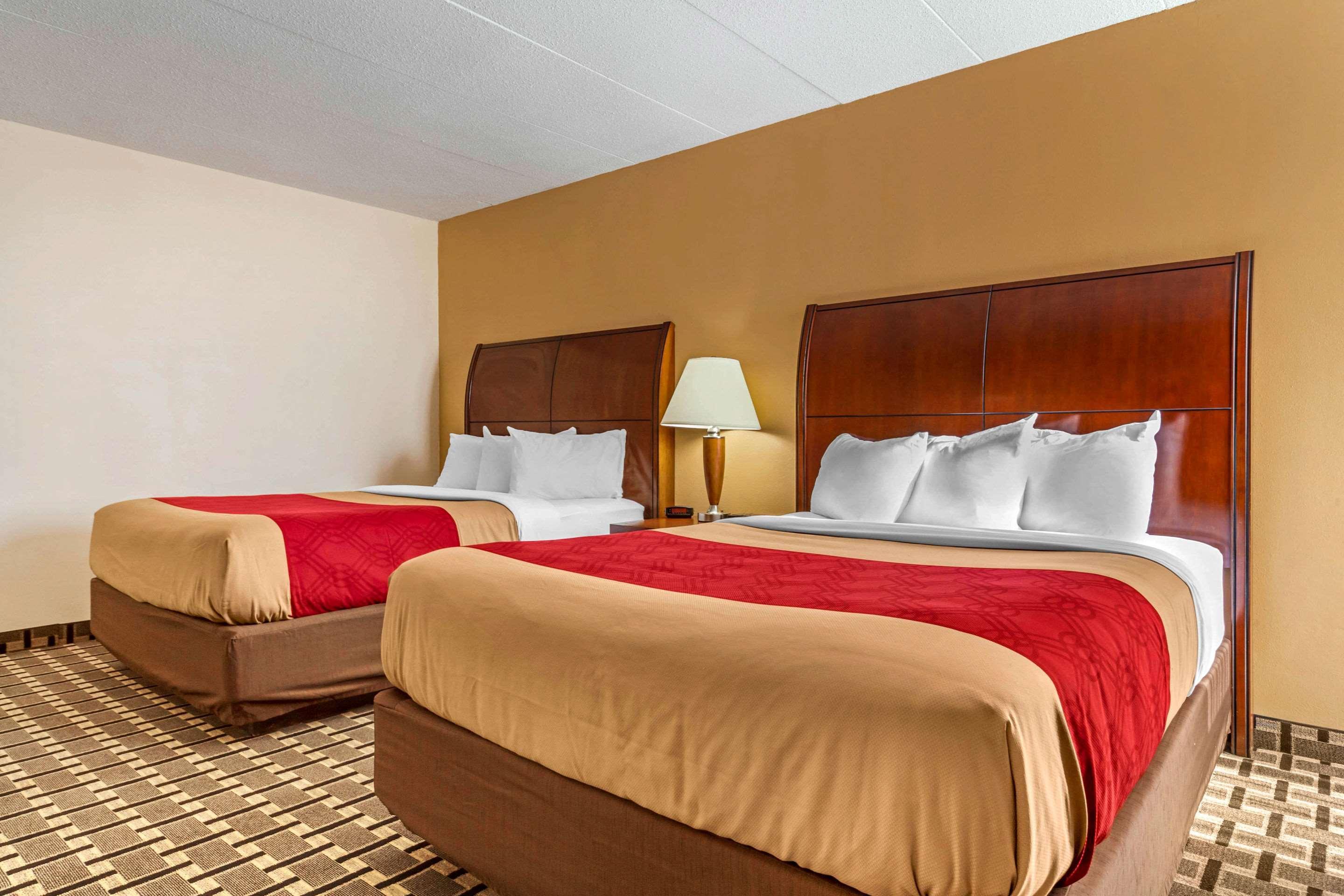 Econo Lodge Inn & Suites Brookings Εξωτερικό φωτογραφία