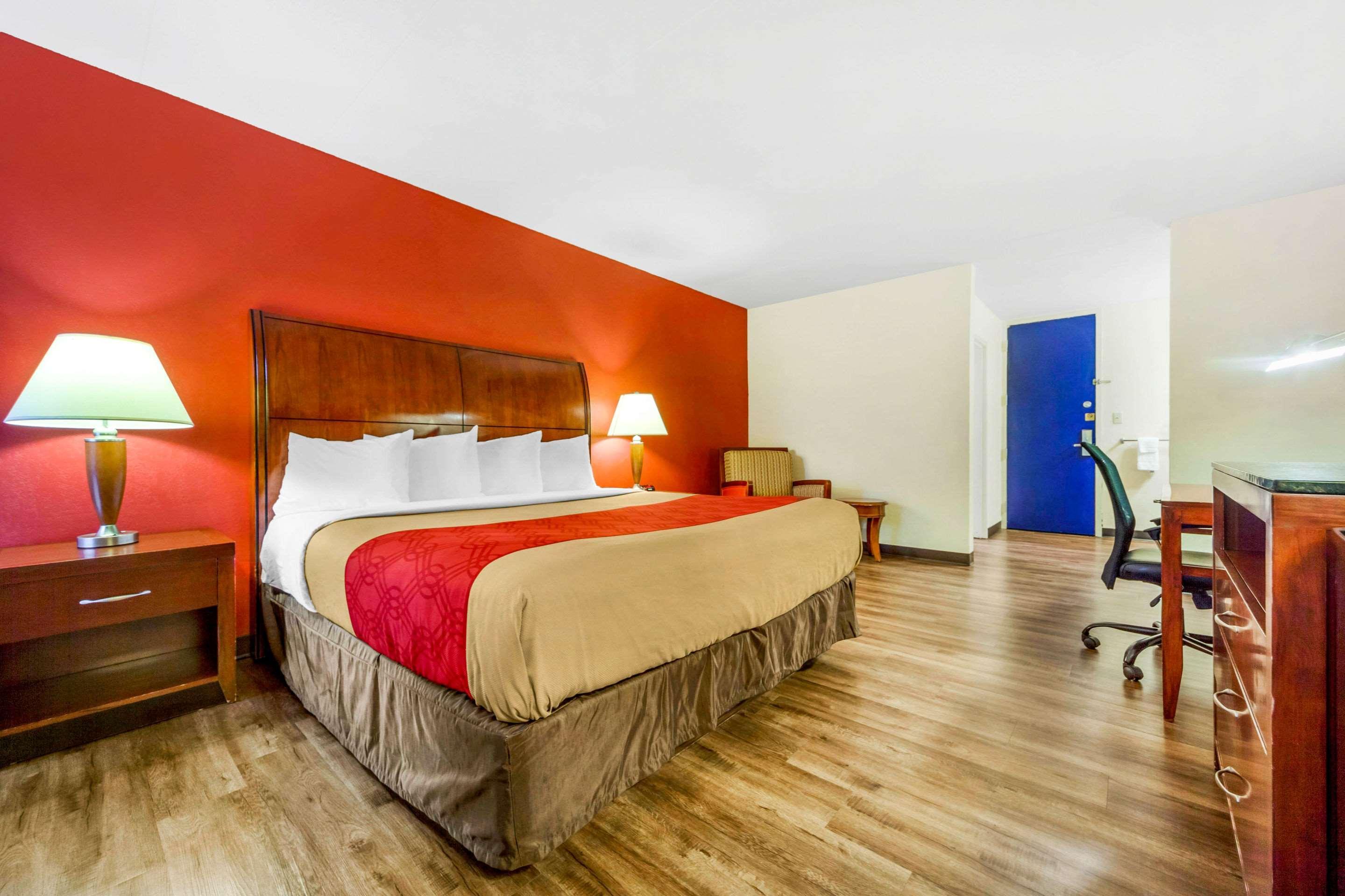 Econo Lodge Inn & Suites Brookings Εξωτερικό φωτογραφία