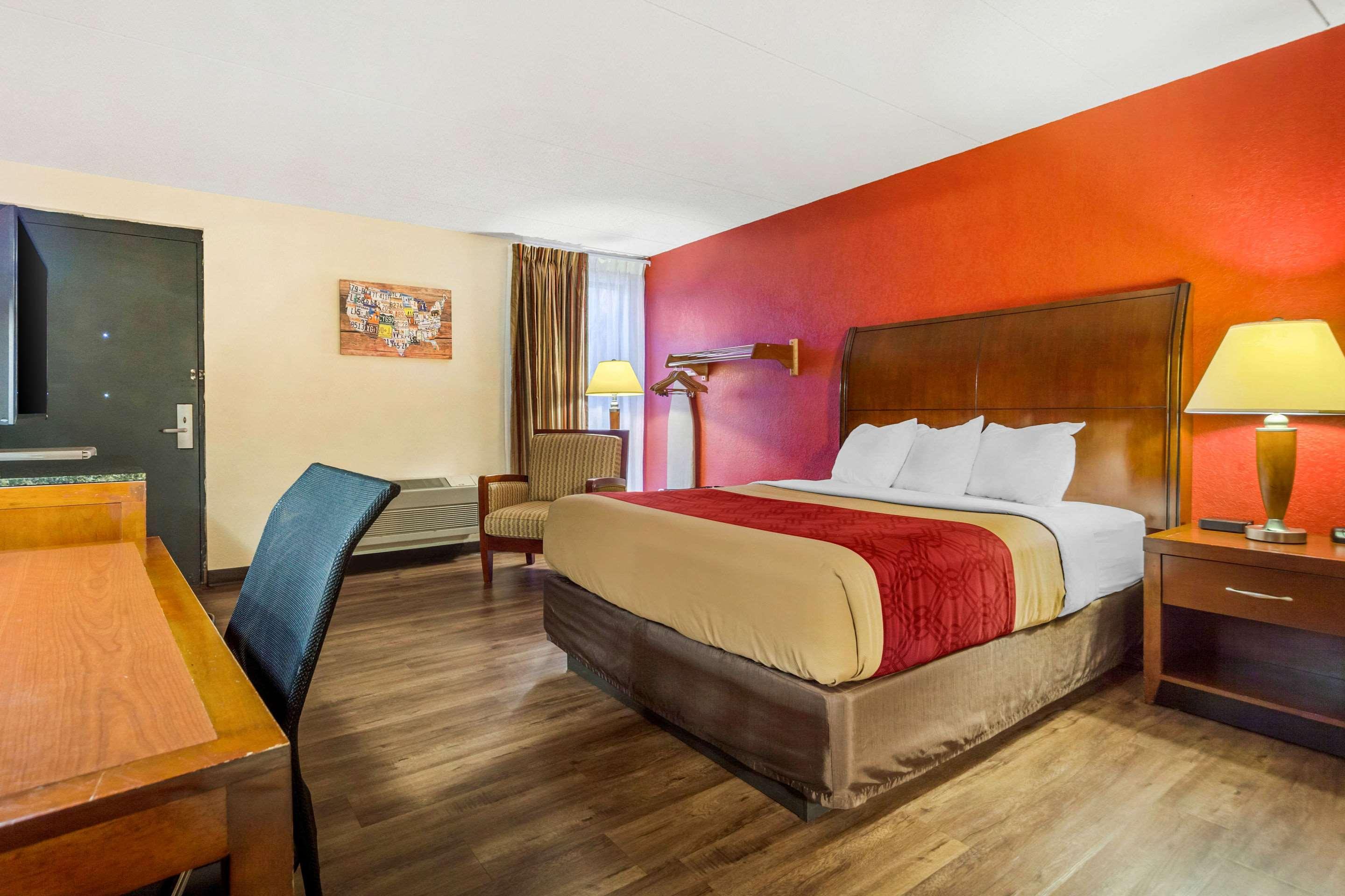 Econo Lodge Inn & Suites Brookings Εξωτερικό φωτογραφία