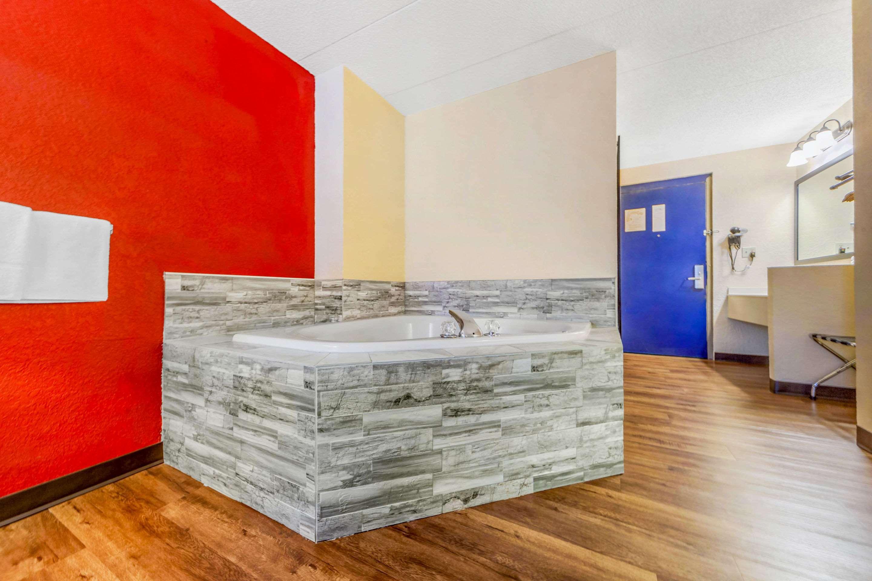 Econo Lodge Inn & Suites Brookings Εξωτερικό φωτογραφία
