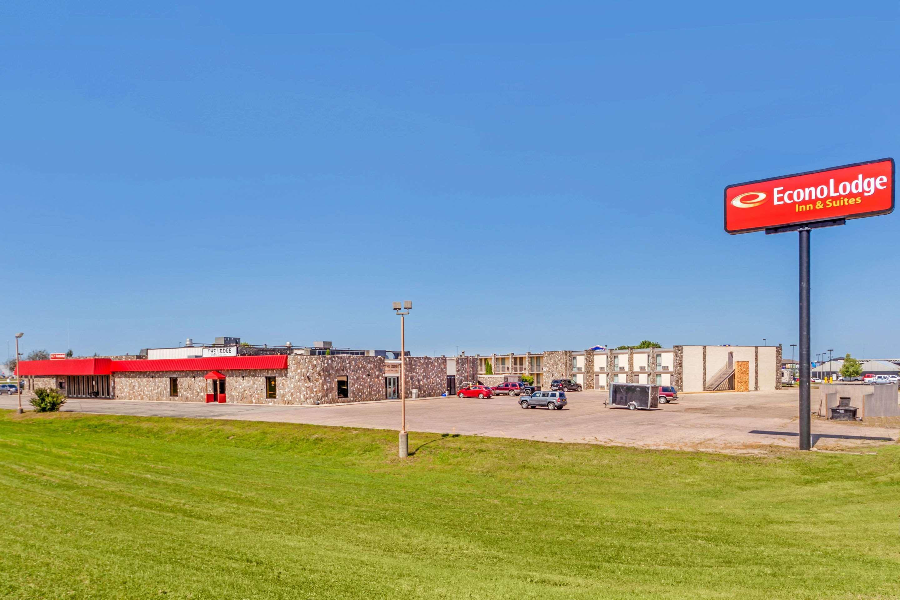 Econo Lodge Inn & Suites Brookings Εξωτερικό φωτογραφία