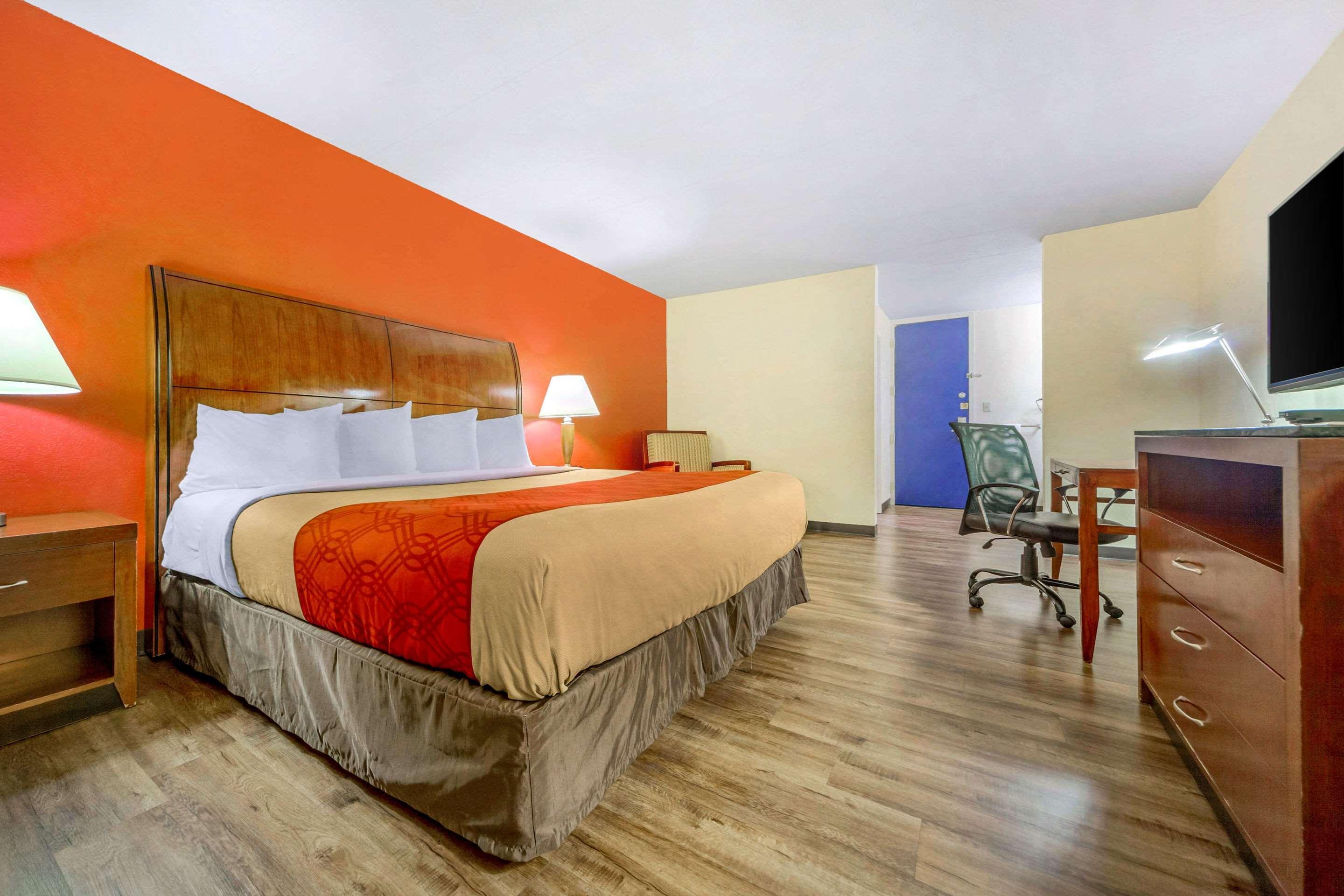 Econo Lodge Inn & Suites Brookings Εξωτερικό φωτογραφία