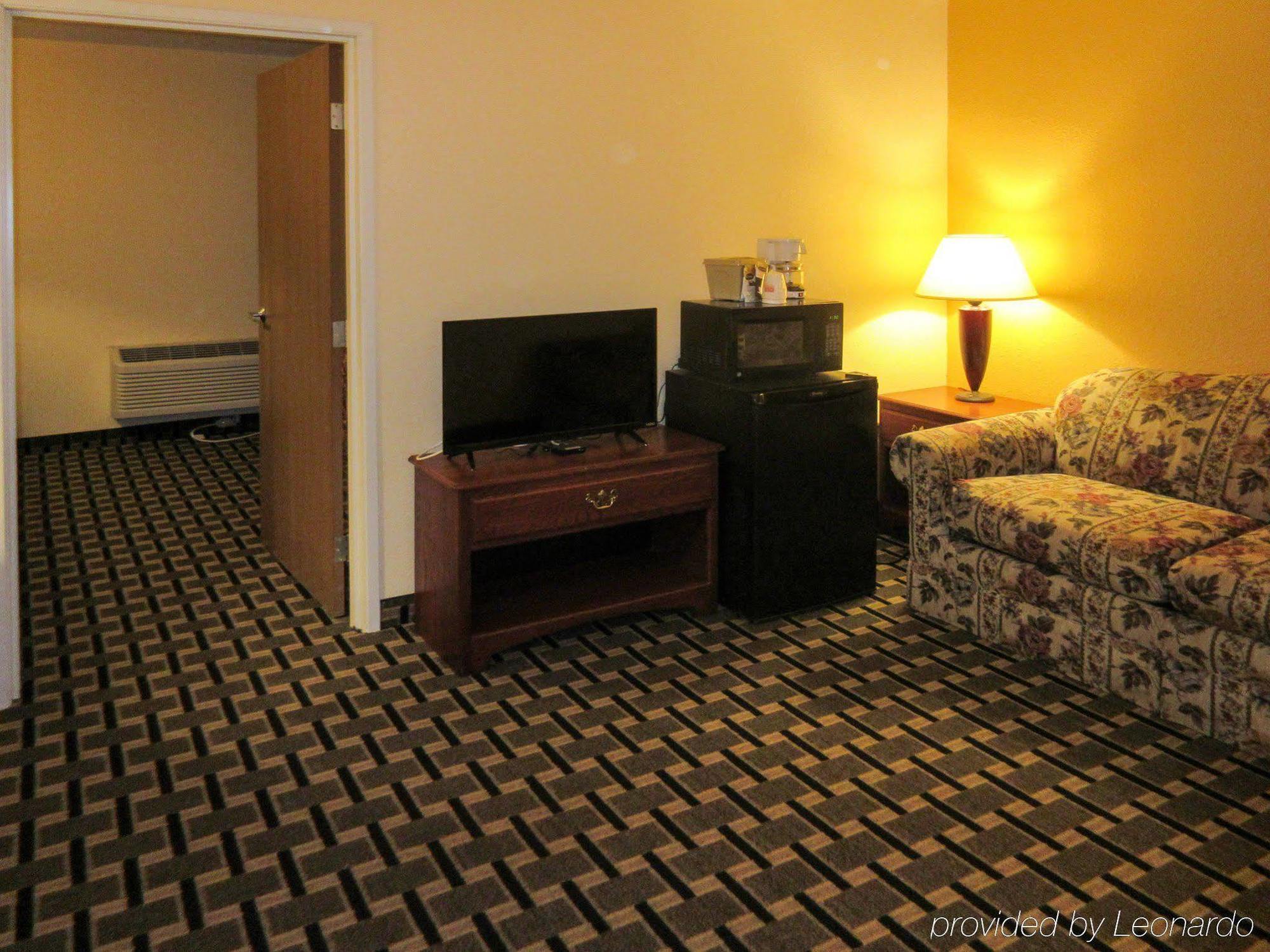 Econo Lodge Inn & Suites Brookings Εξωτερικό φωτογραφία