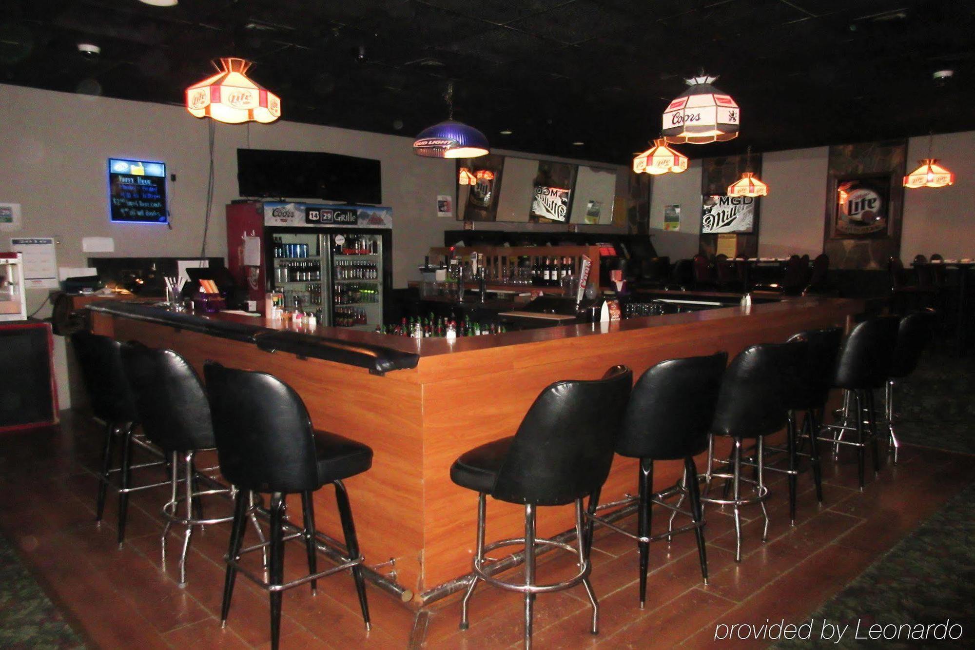 Econo Lodge Inn & Suites Brookings Εξωτερικό φωτογραφία