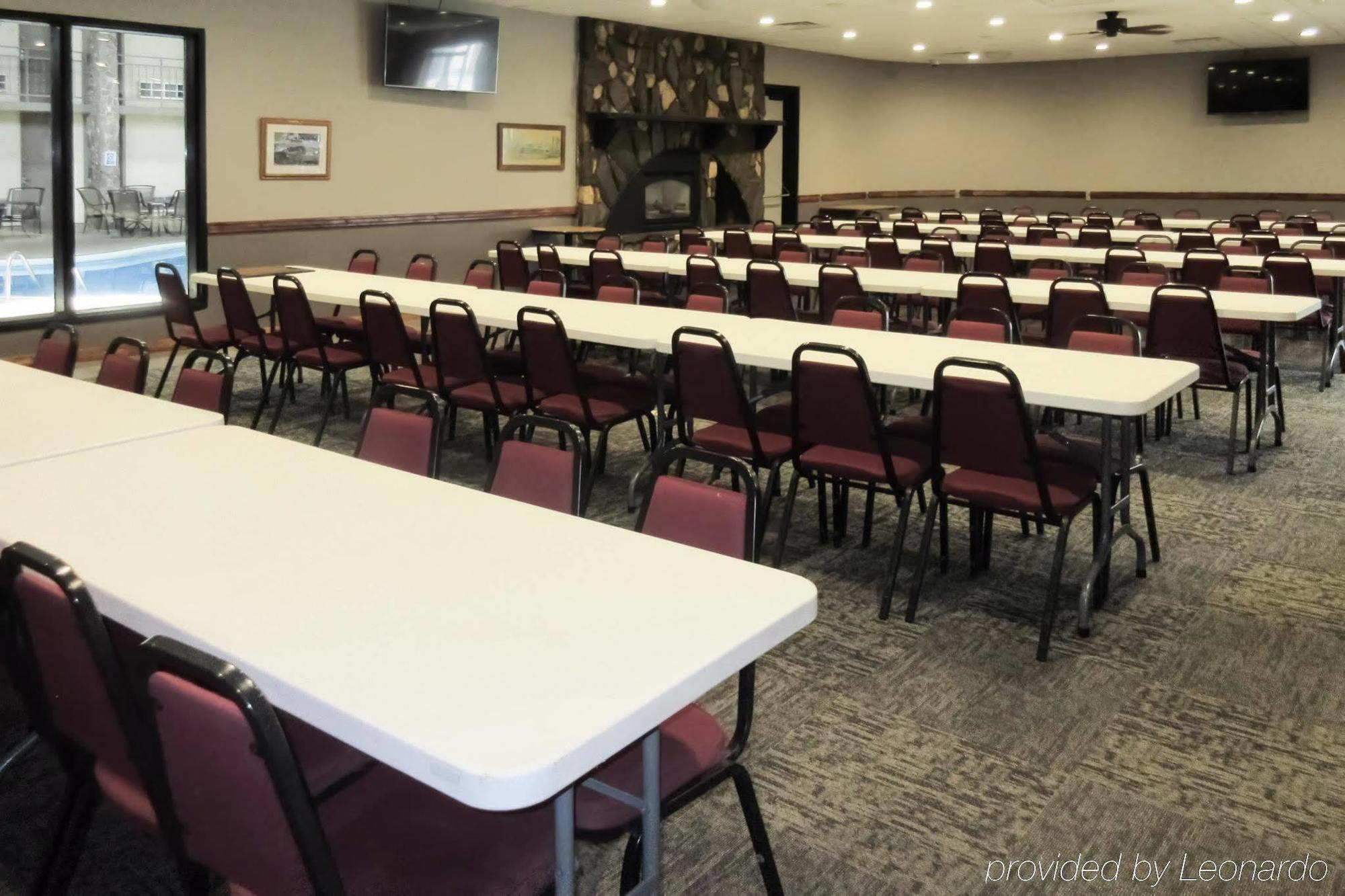Econo Lodge Inn & Suites Brookings Εξωτερικό φωτογραφία